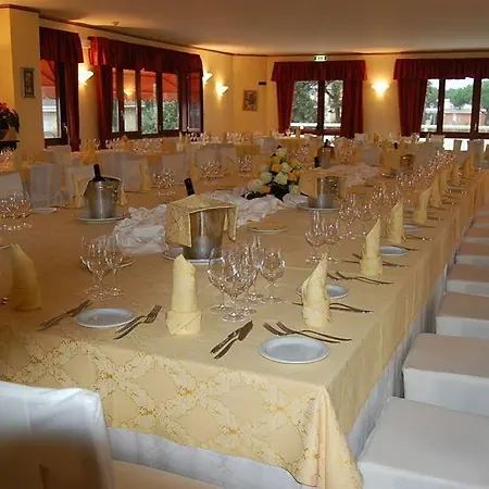 Hotel Centrale 4* Sabaudia