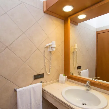 호텔 Hotel Centrale 사바우디아