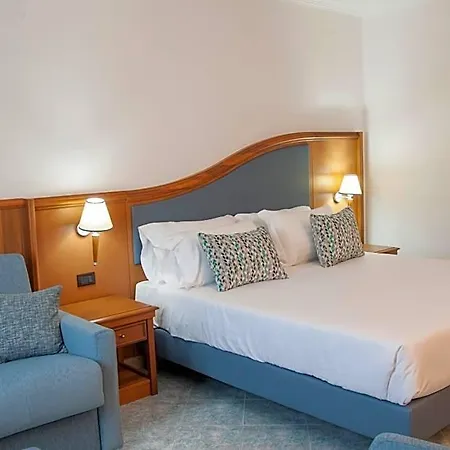 Hotel Centrale 4*