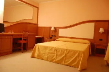 호텔 Hotel Centrale 4*