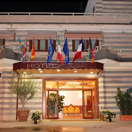 Hotel Centrale 4* サバウディア