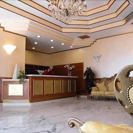 Hotel Centrale 4*