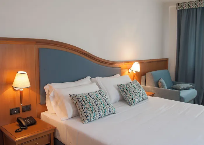 Hotel Centrale Ξενοδοχείο Sabaudia