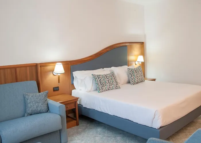 Hotel Centrale Hotell Sabaudia