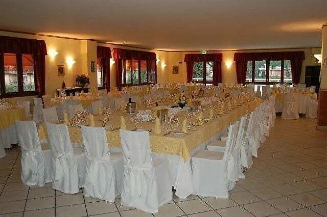 Hotel Centrale Hotell 4*