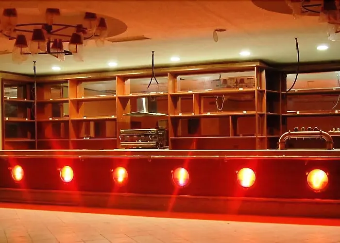 Hotel Centrale Hotell Sabaudia
